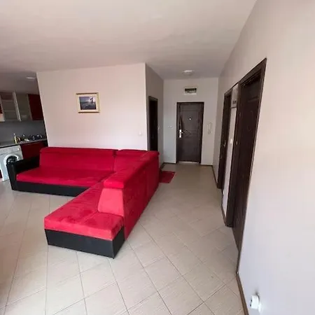 Sunny 2 Bedroom Апартаменти Сонячний Берег